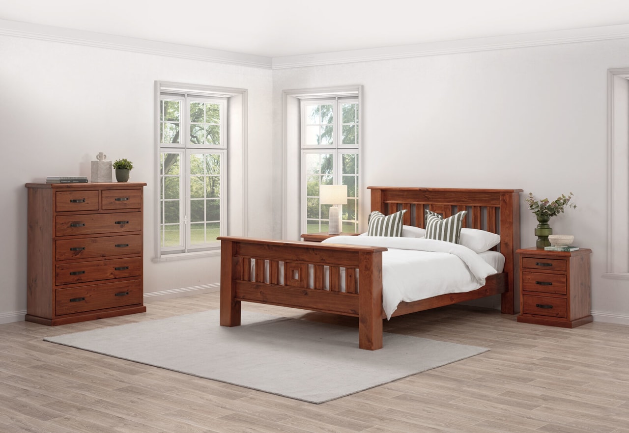 CALLAGHAN 3 Drawer Bedside – image 9 of 9