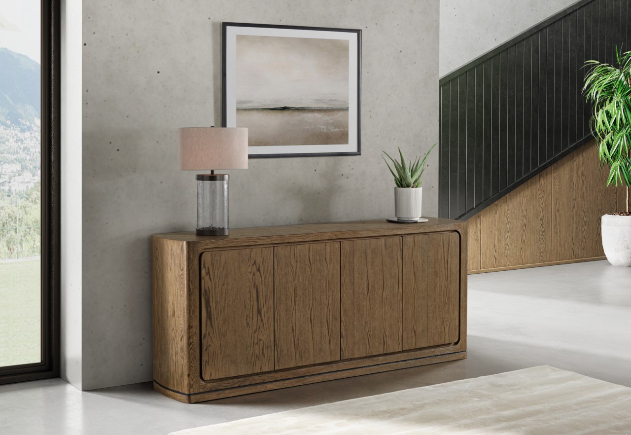 REINE Buffet – image 1 of 10