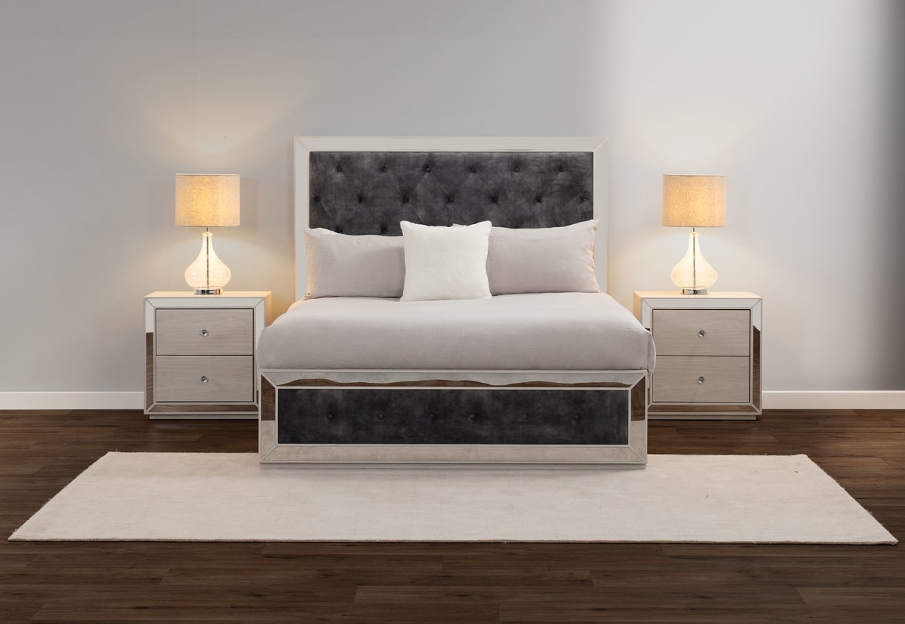 ISMENE Queen Bed – image 1 of 18