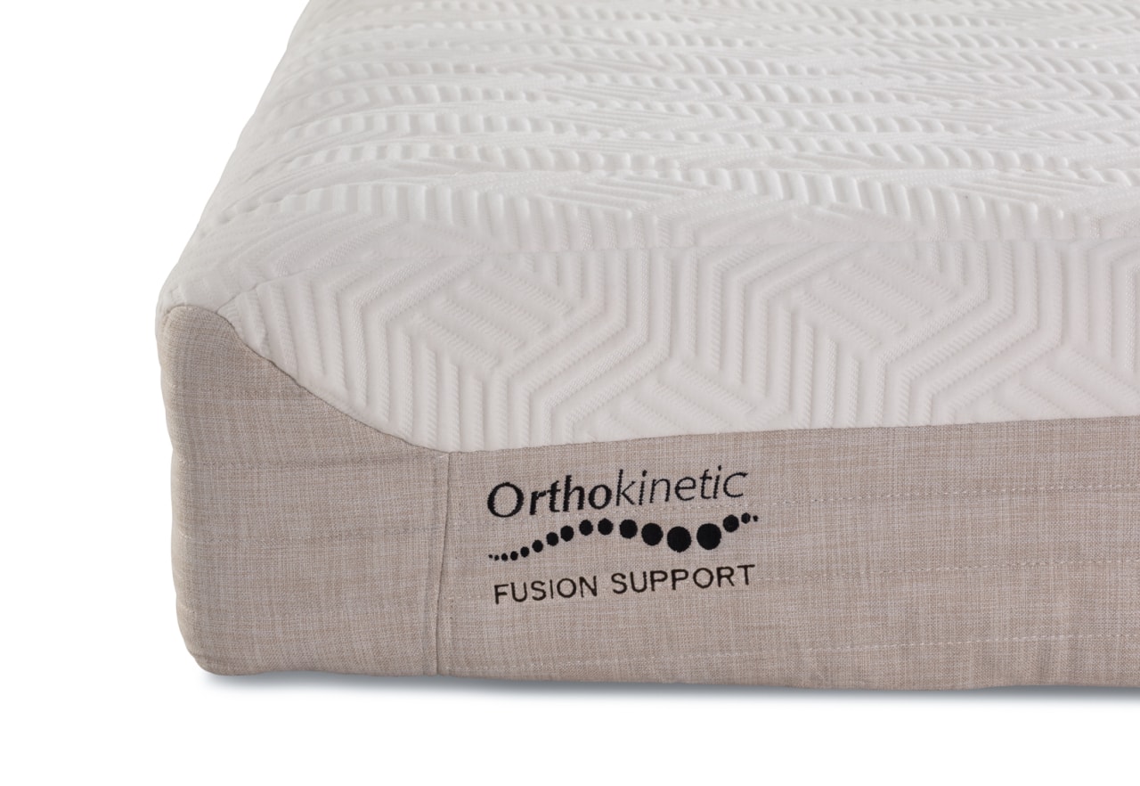 HYBRID FUSION Queen Mattress – image 7 of 15