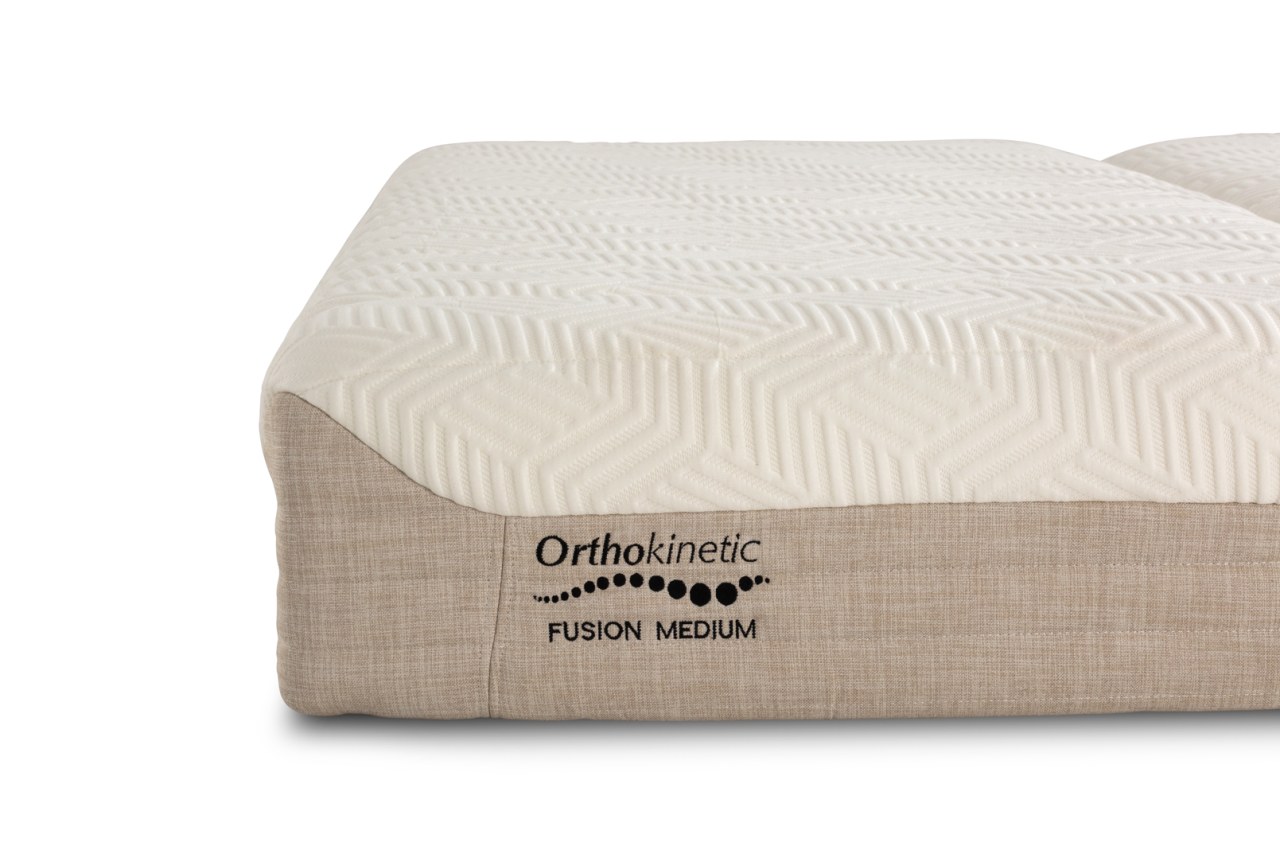 HYBRID FUSION Split King Mattress – image 7 of 15