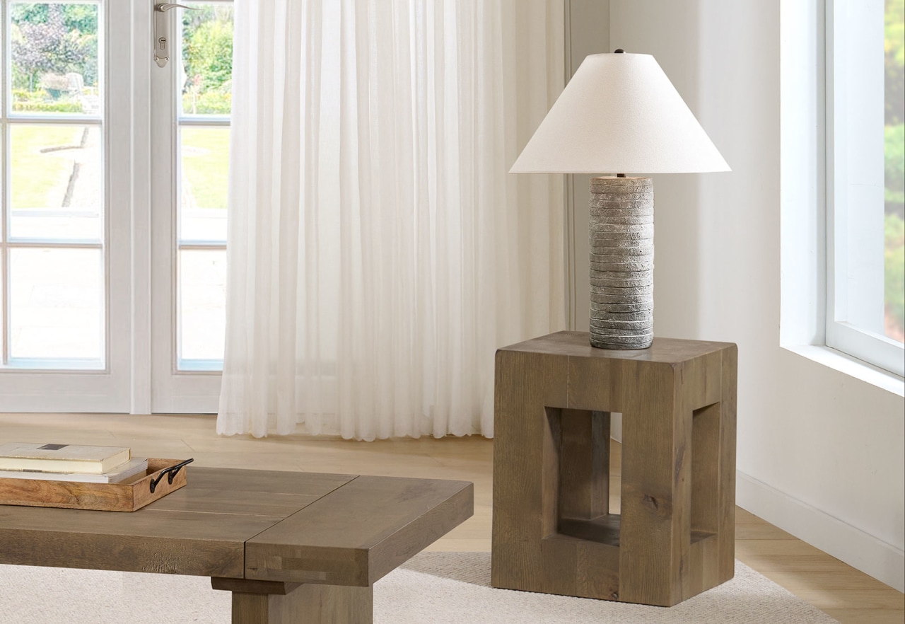 HOCKNEY Lamp Table – image 1 of 5