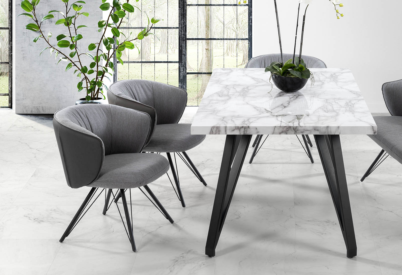 AIGLE Dining Chair – image 1 of 13