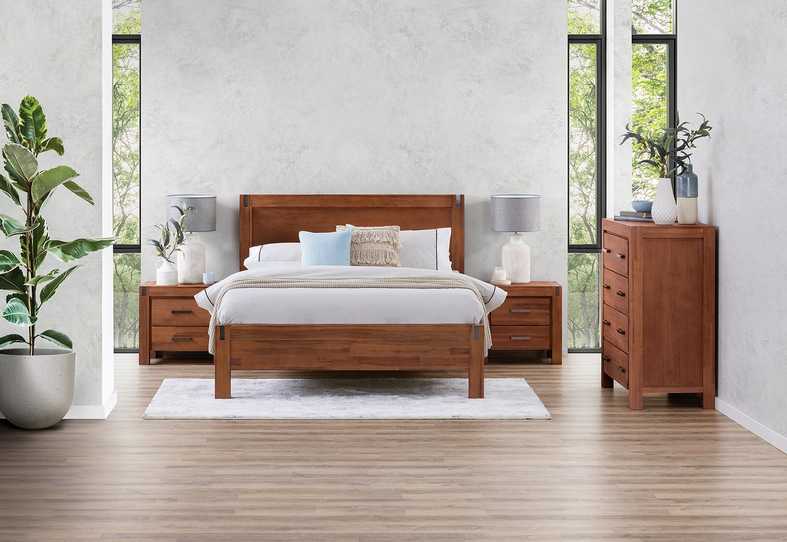 SILVERWOOD 4 Piece Queen Tall Chest Bedroom Suite – image 3 of 4