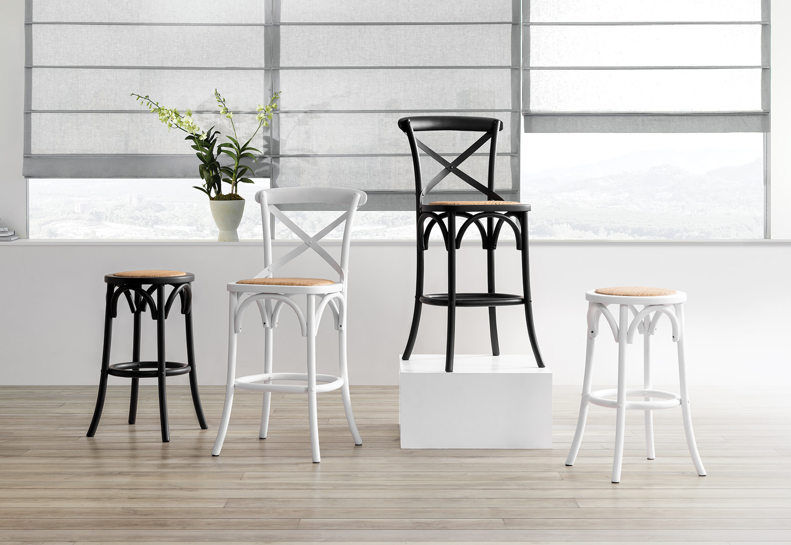 BORDEAUX Backless Stool – image 3 of 3