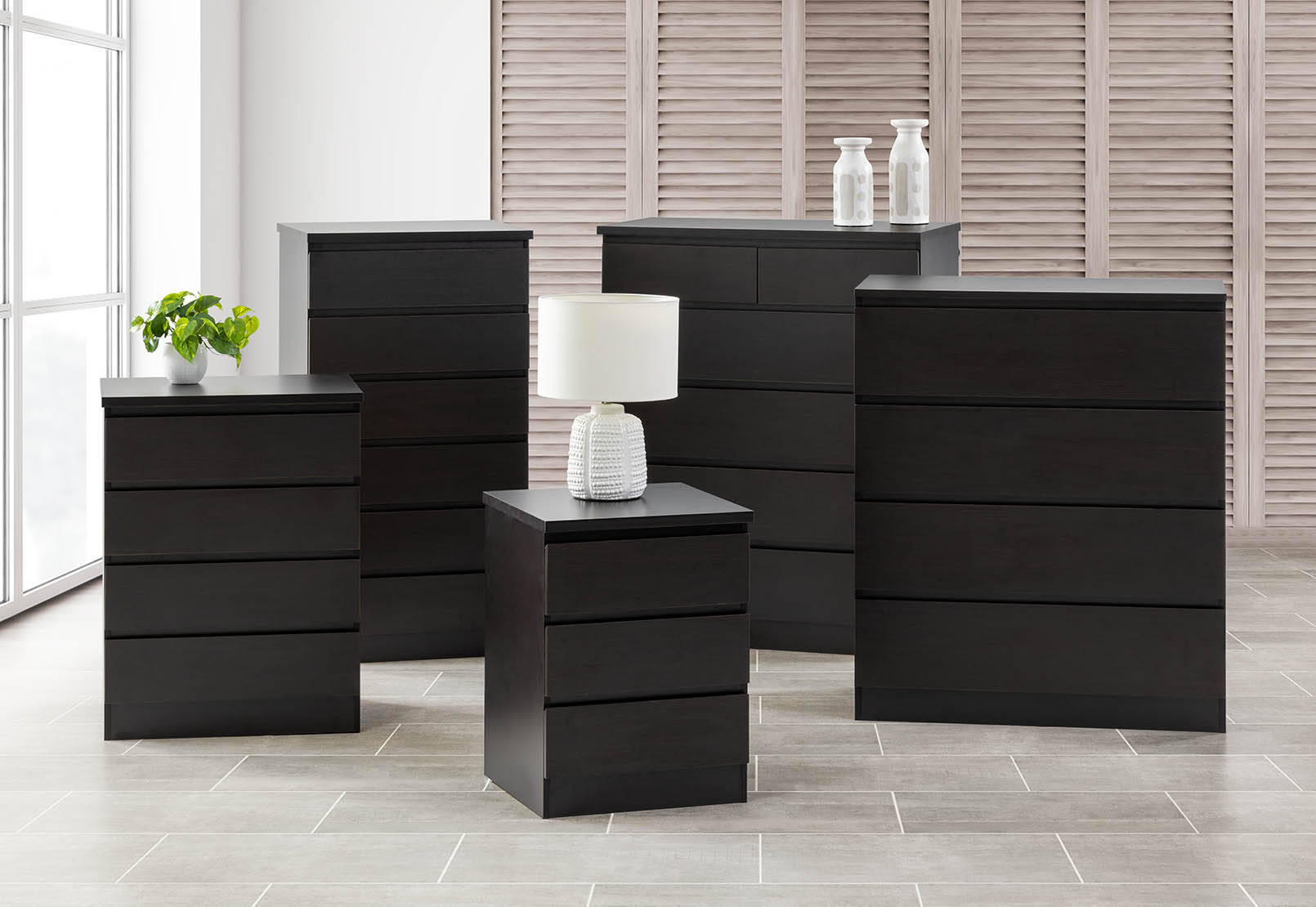 HOWARD 4D Wide Tall Chest – image 16 of 18