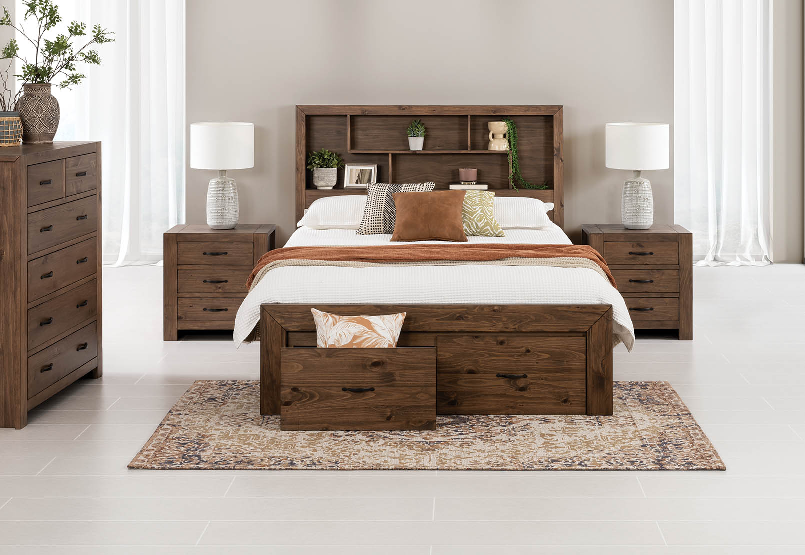 BROOKHAVEN King Bed – image 9 of 10