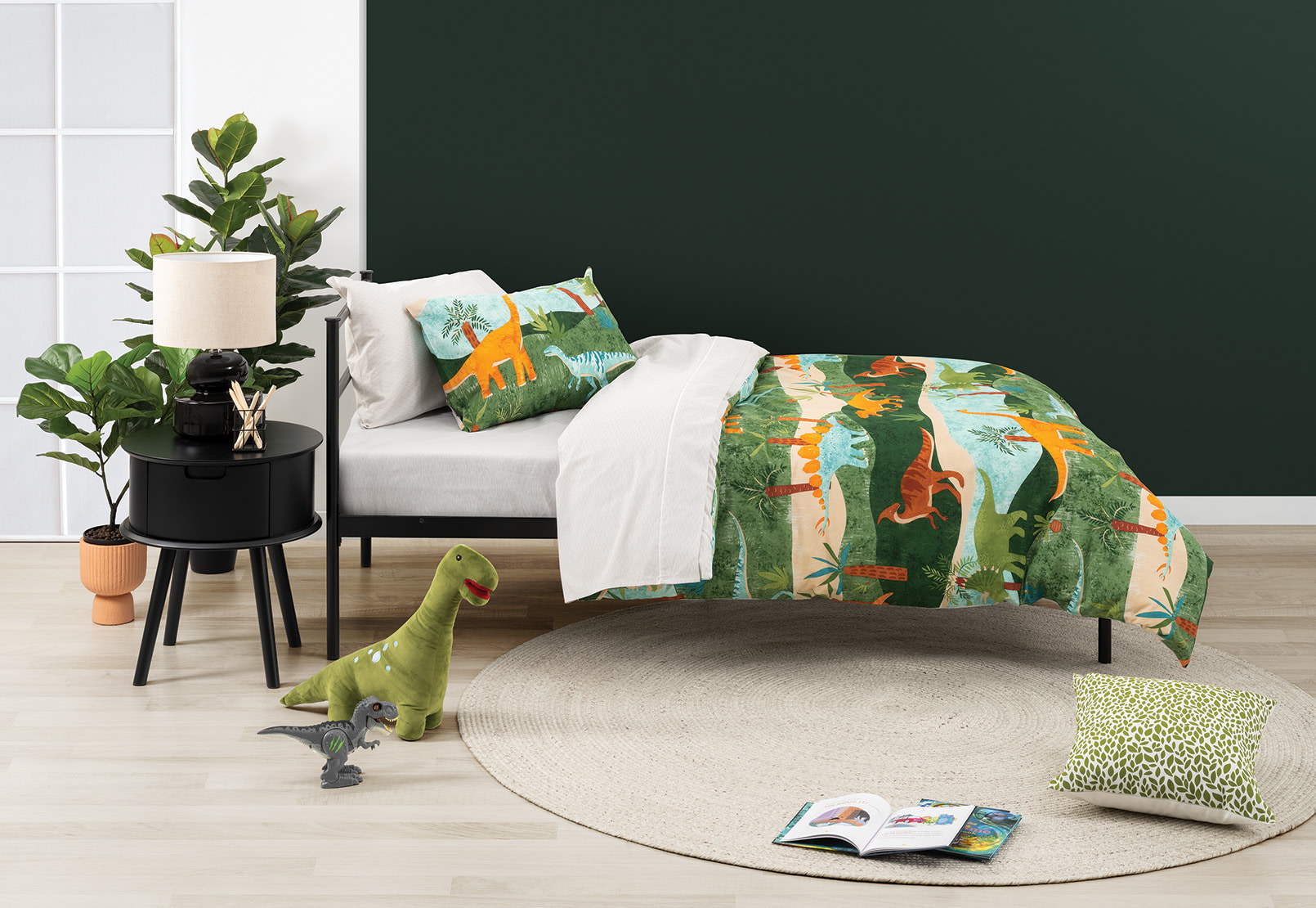 LOUIE Single Sheet Set – image 1 of 2
