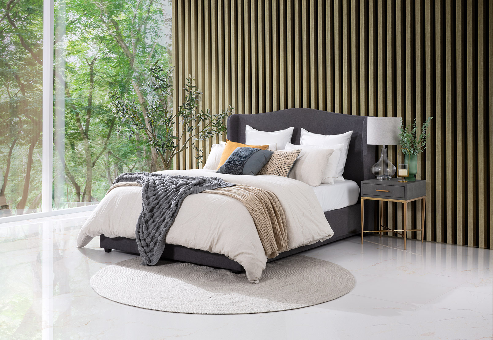 EVANS Queen Lift Bed – image 14 of 15