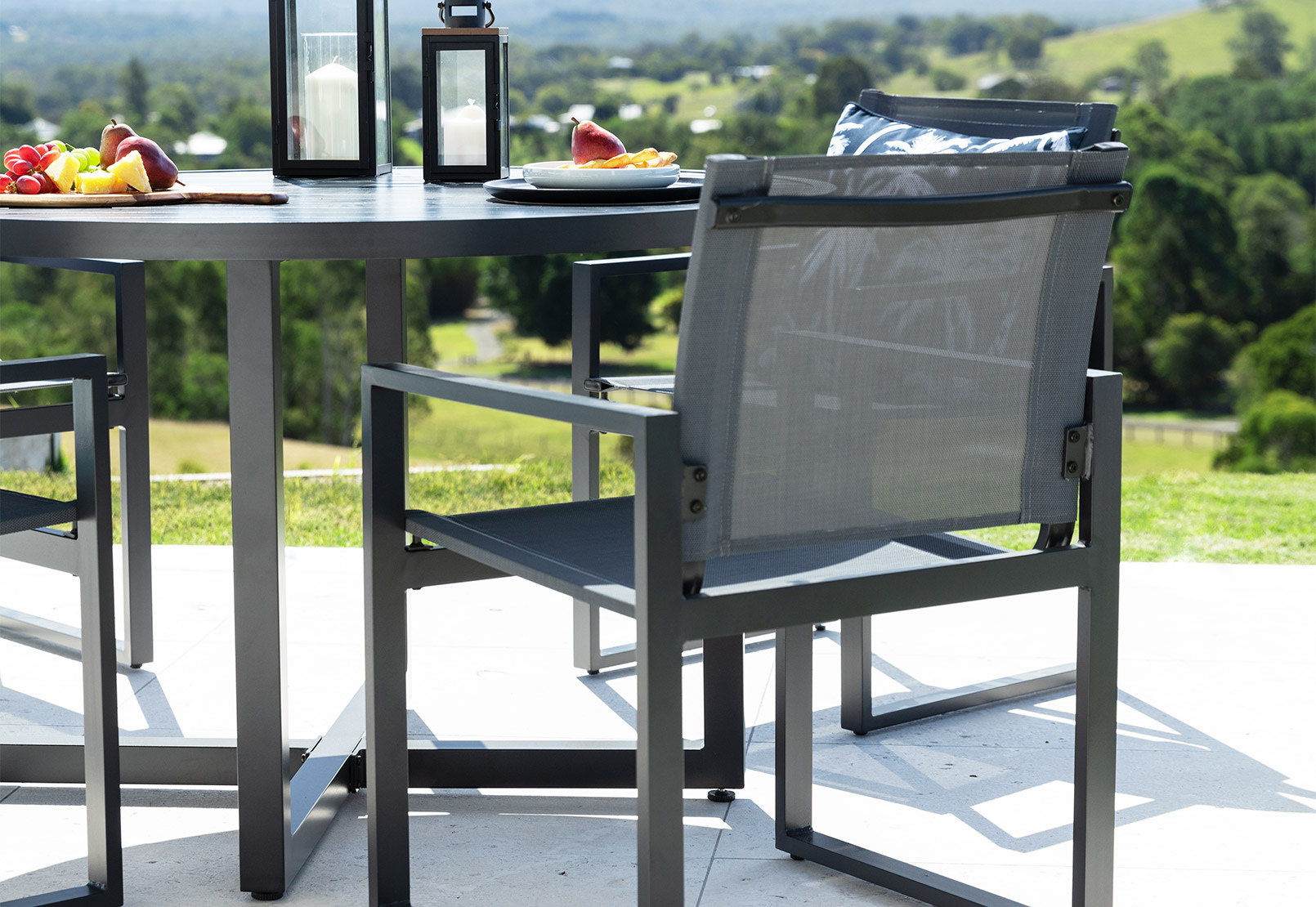 BAYVIEW Outdoor Chair – image 9 of 9