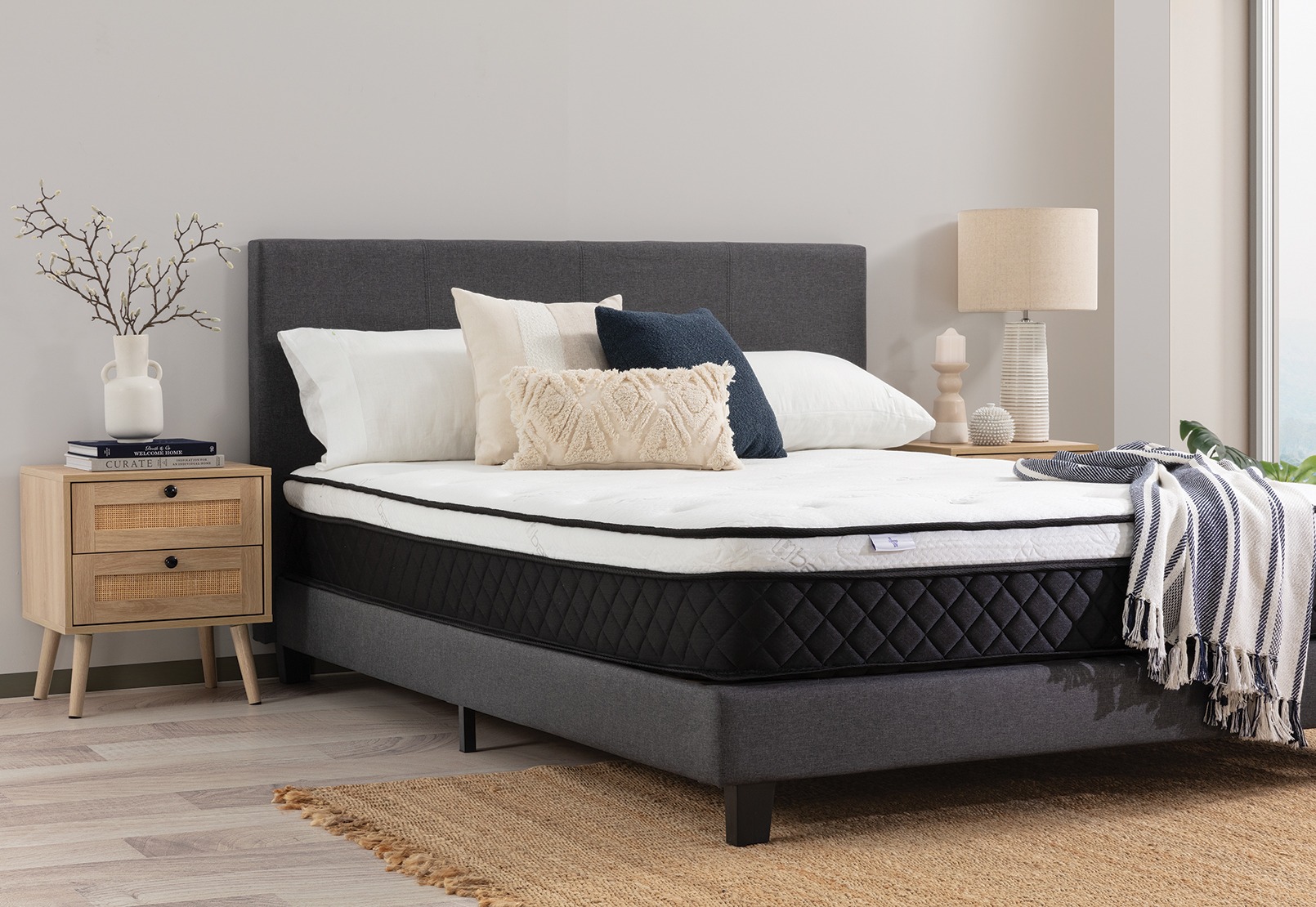 LLAMA Allura Double Mattress – image 6 of 6