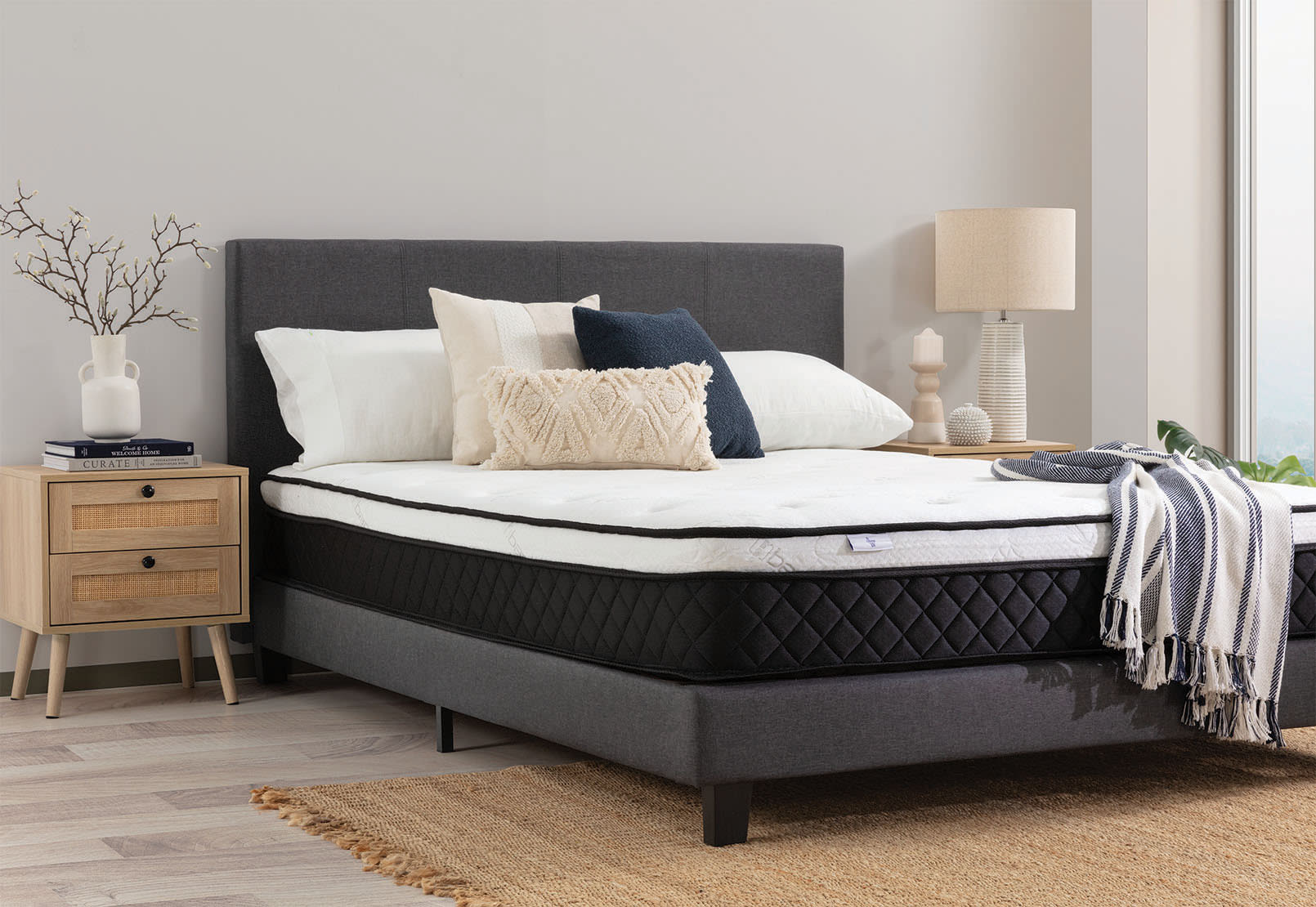 LLAMA - ALLURA Allura Queen Mattress – image 26 of 27