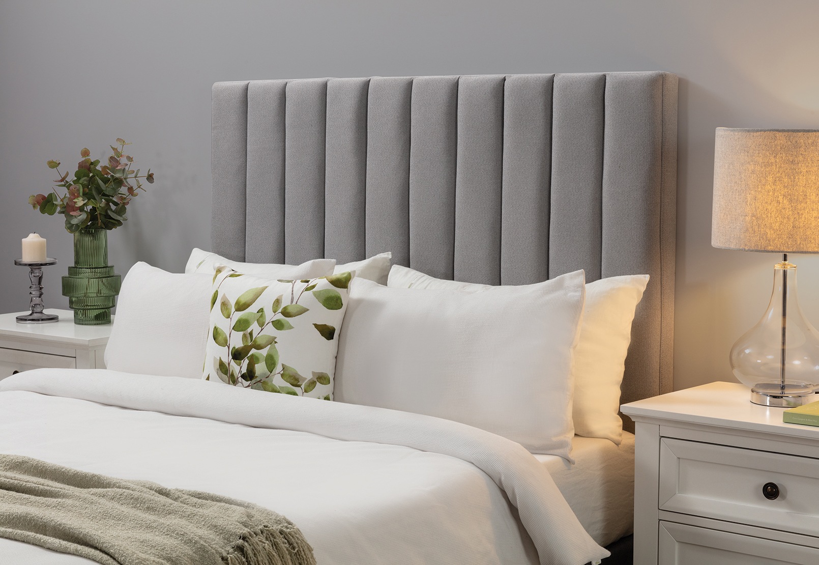 AVALYNN Double Headboard – image 9 of 9
