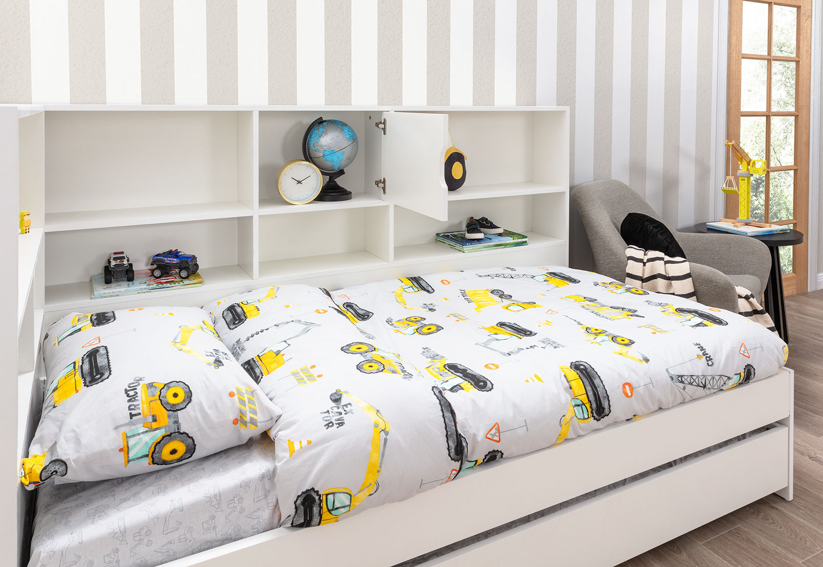 ZAYDEN Single Bed with Trundle – image 14 of 15