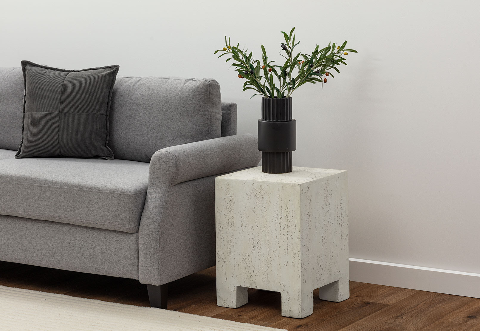 ROBLES Lamp Table – image 2 of 7