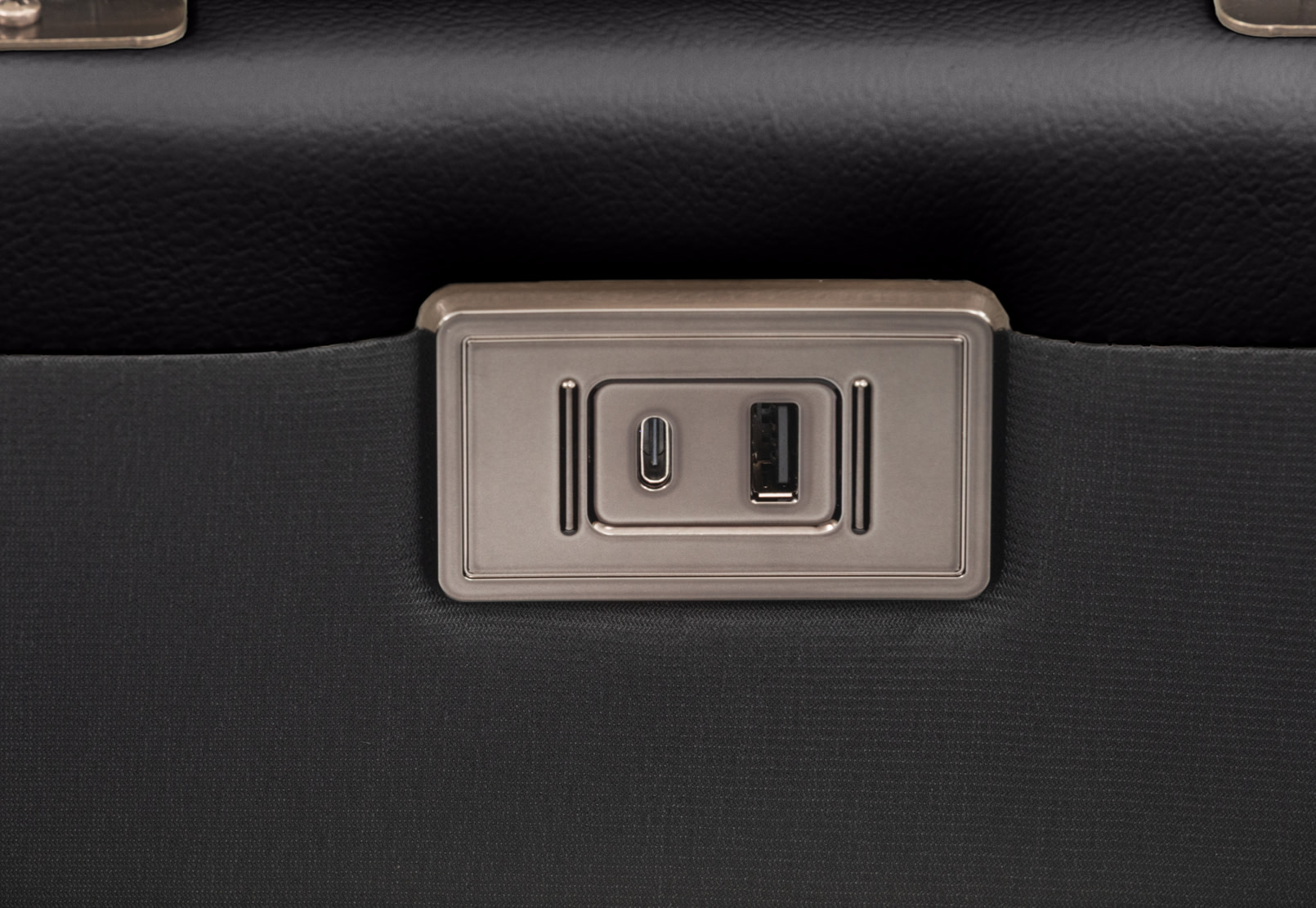 RYKER Storage Console – image 7 of 8