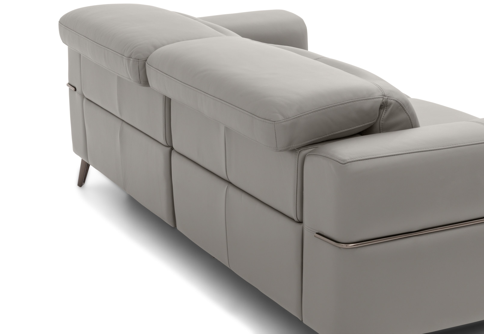 SERAFINI LEATHER 2.5 Seater with Inbuilt Electric Recliners – image 11 of 16