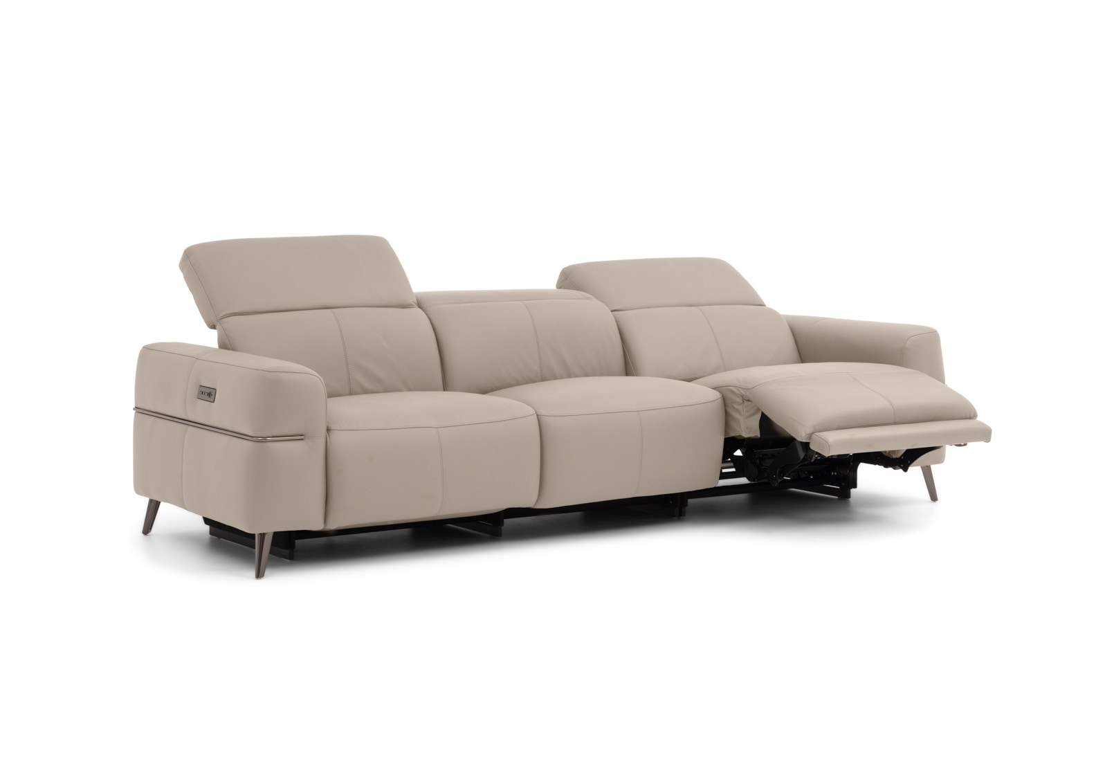 SERAFINI LEATHER 3.5 Seater with 2 Inbuilt Electric Recliners – image 5 of 16