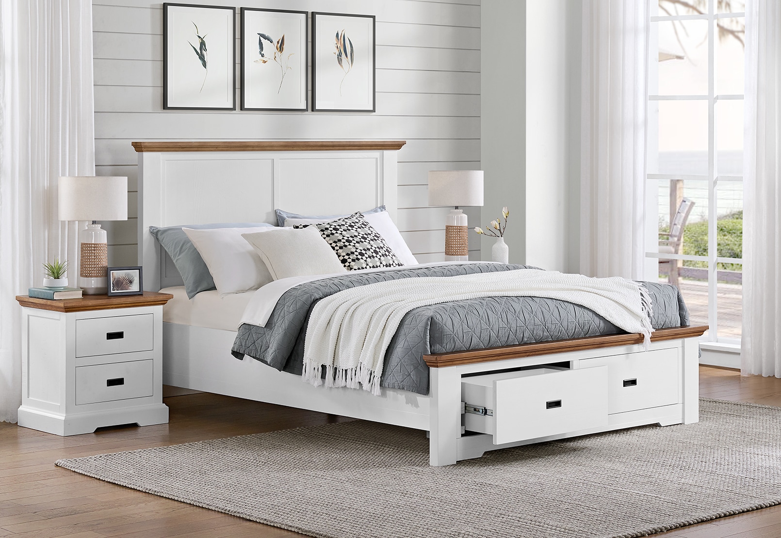 CHARLSBOURG King Bed – image 14 of 16