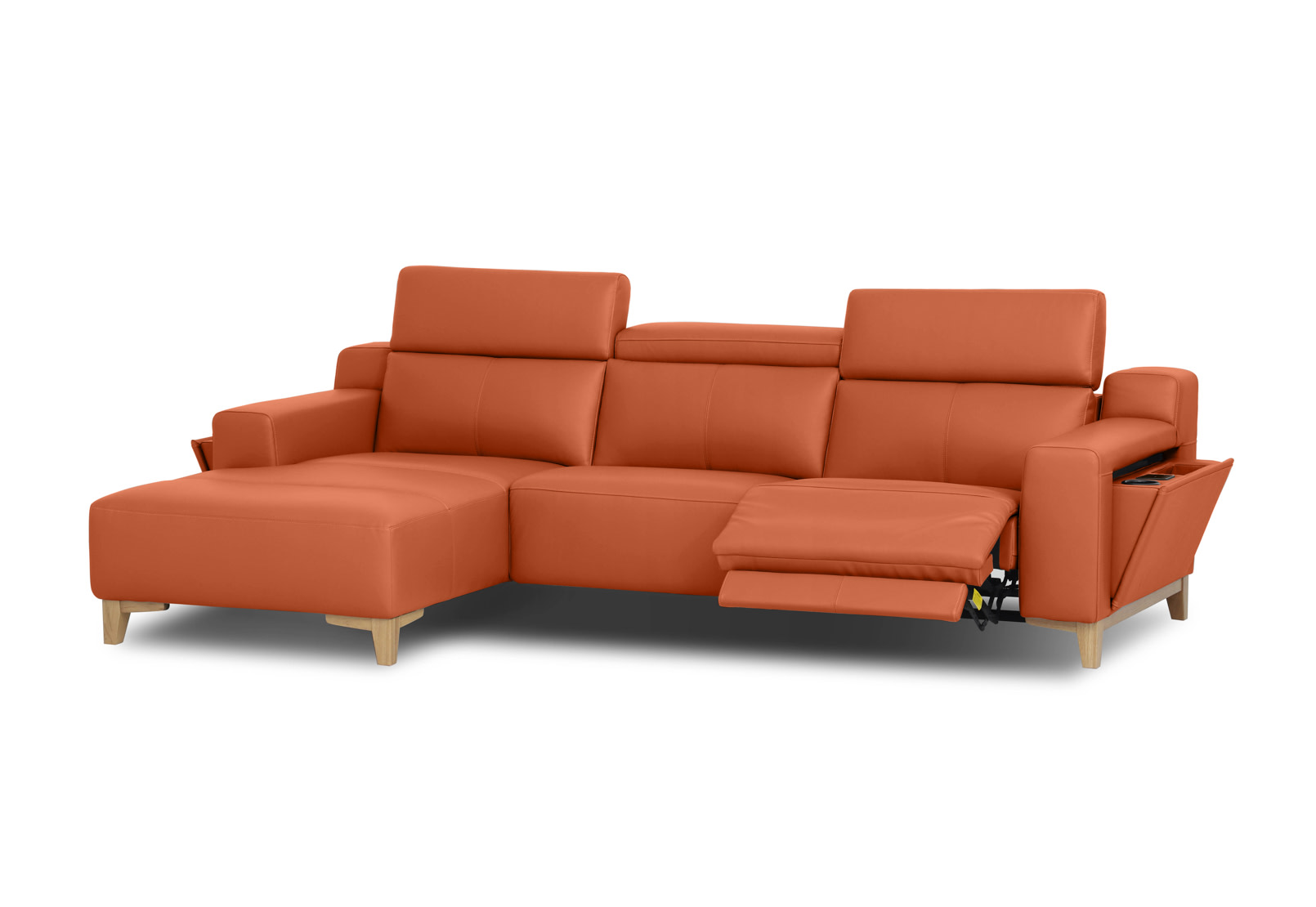 GAGE LEATHER 3S with Inbuilt Electric Recliner and LHF Chaise – image 3 of 5