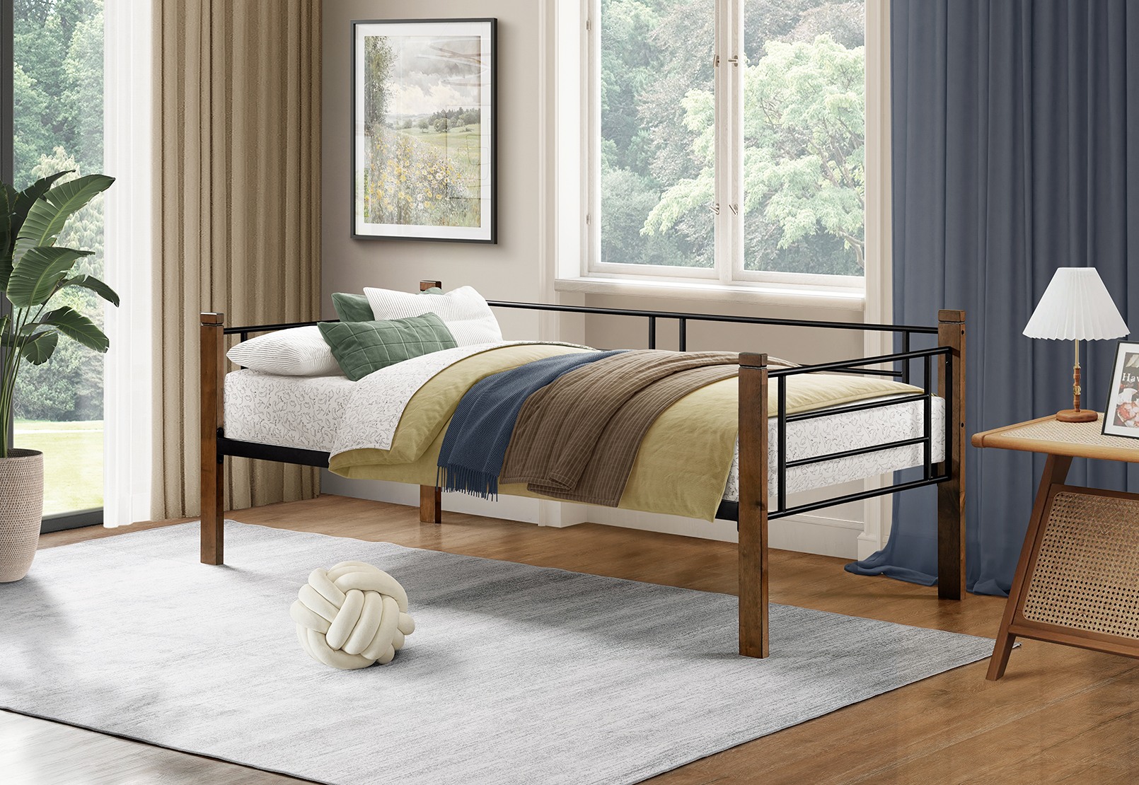 HARDIN Day Bed – image 1 of 5