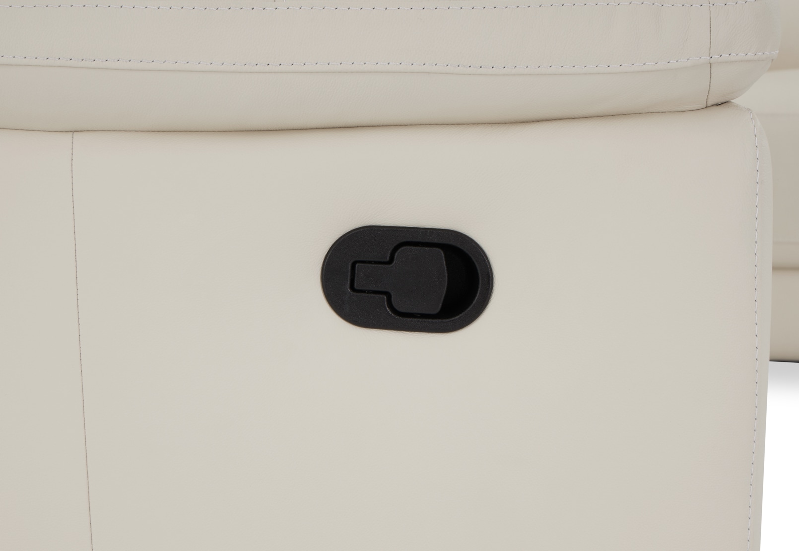 BEARMAN LEATHER Manual Recliner – image 8 of 9