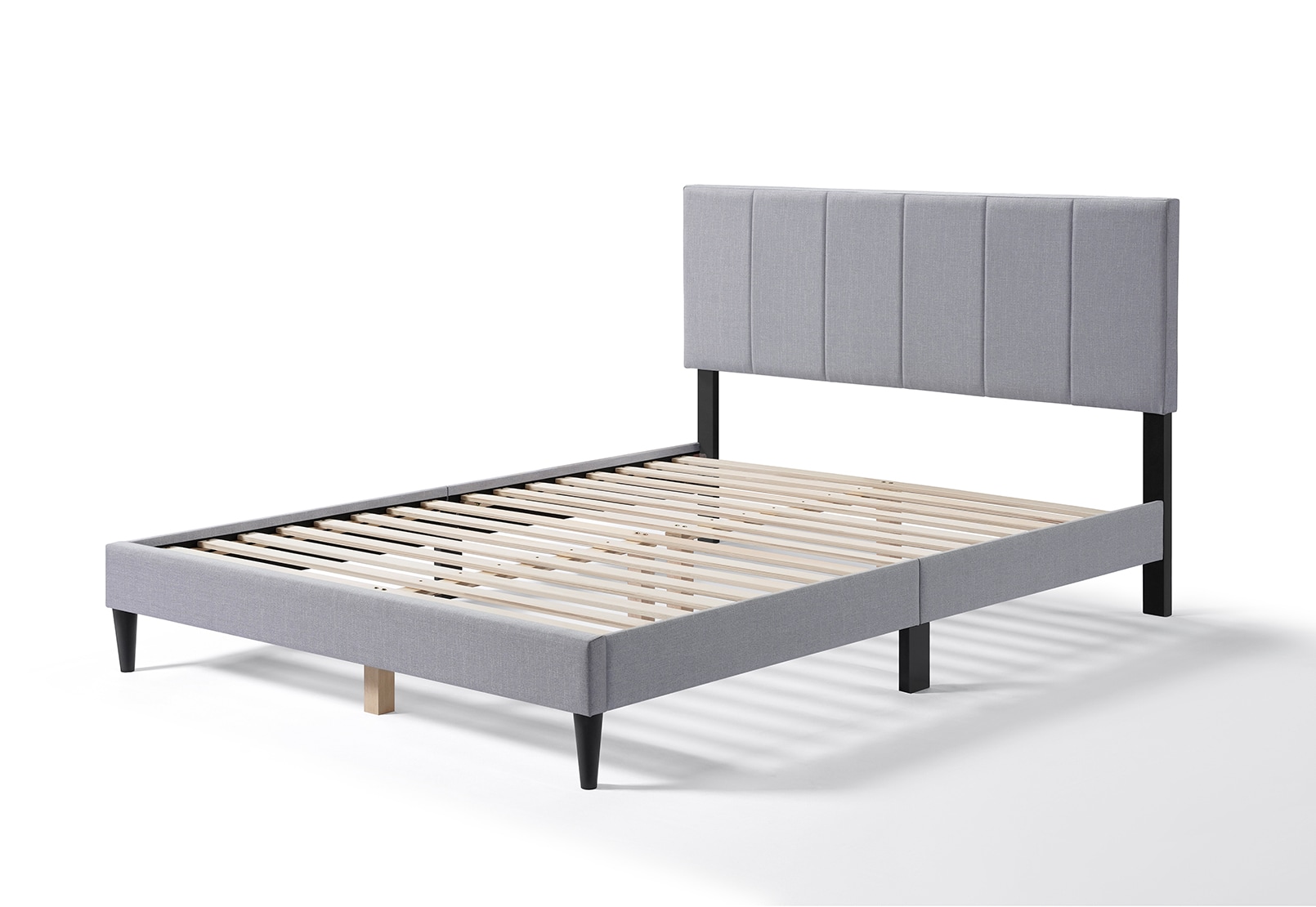 MESTRE Queen Bed – image 4 of 7