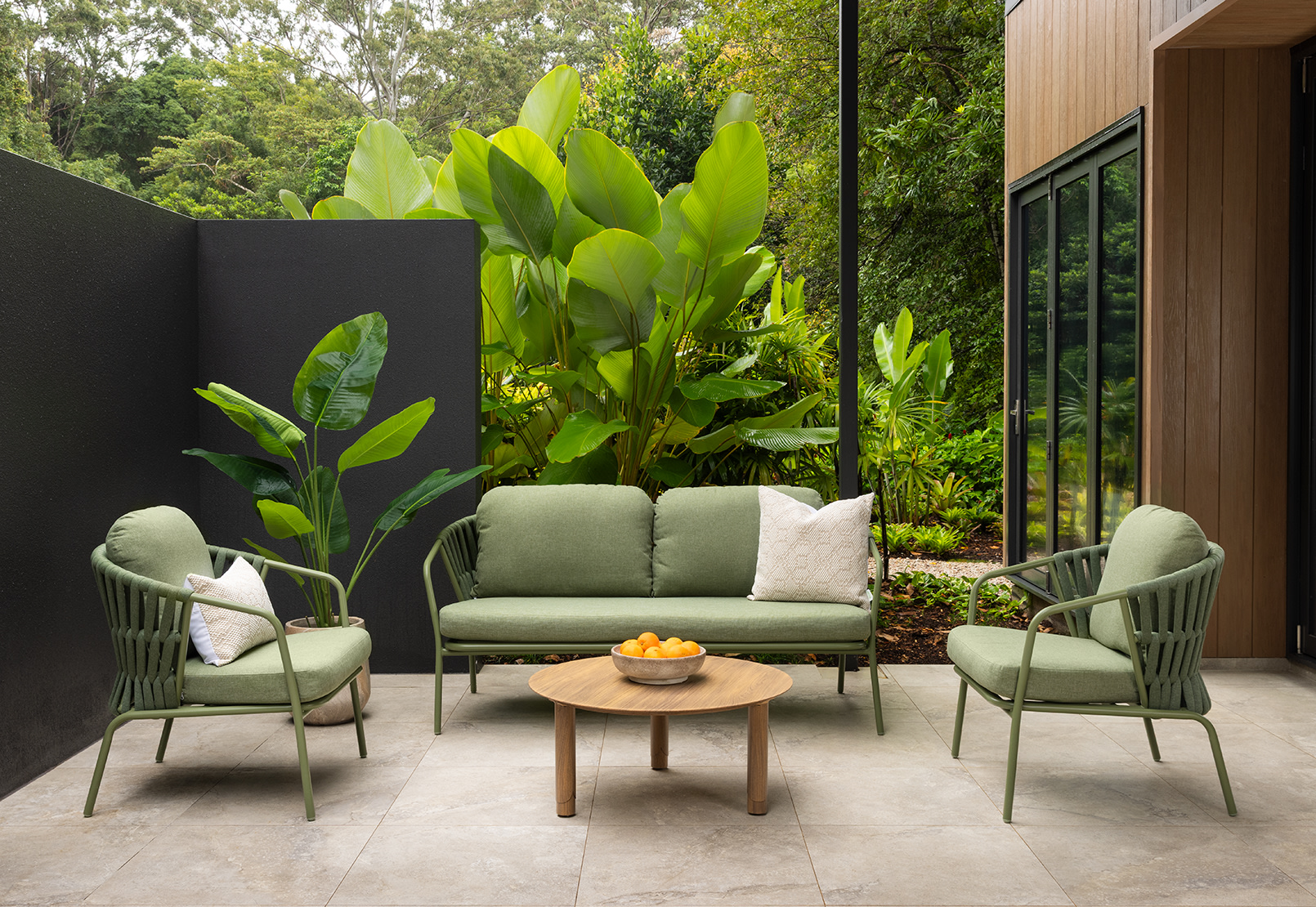 SEAVIEW 4 Piece Outdoor Lounge Setting – image 18 of 18