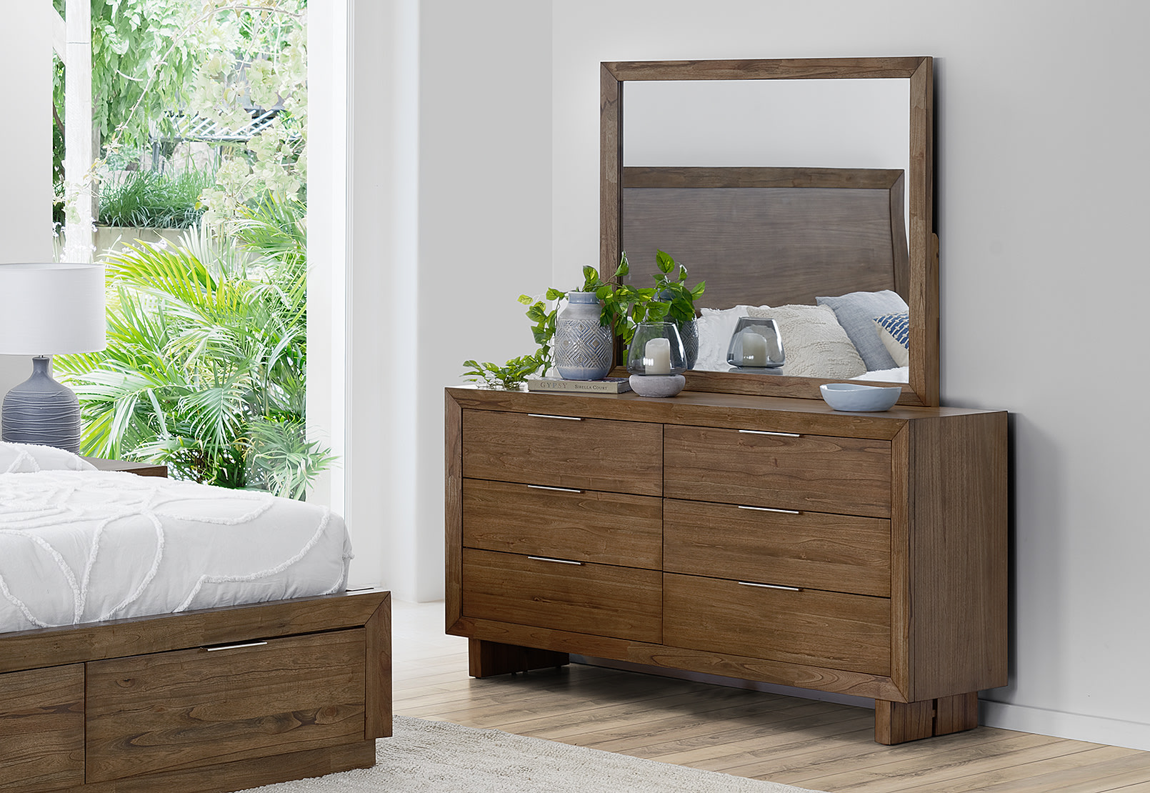 SORVINO Dresser With Mirror – image 8 of 8