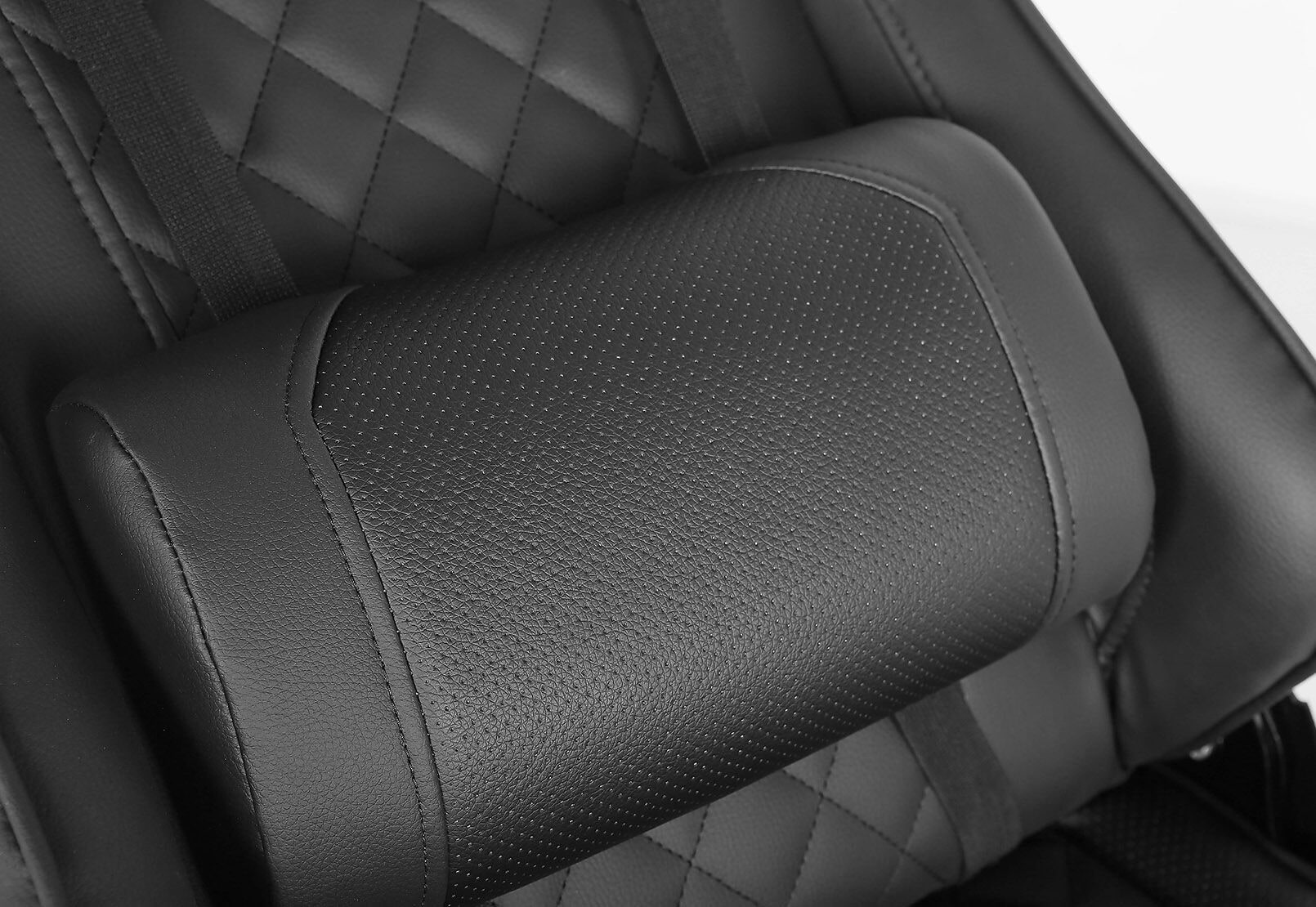 ADVANTAGIA Black Gaming Chair – image 4 of 11