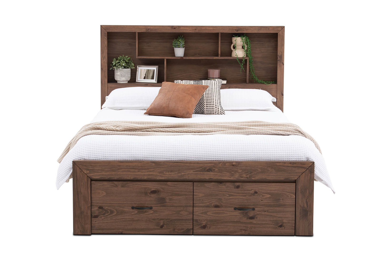 BROOKHAVEN King Bed – image 2 of 10