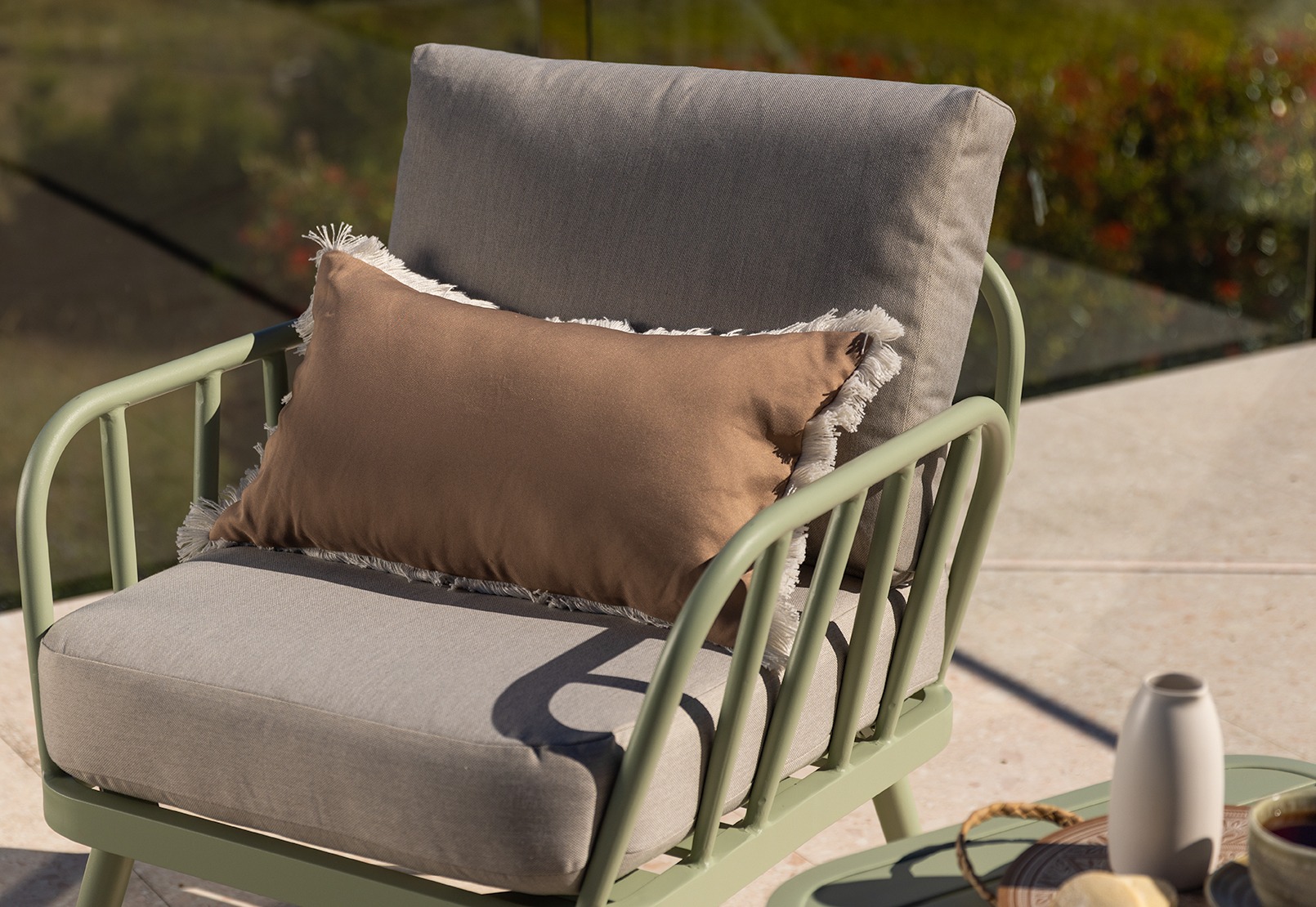 DORREN Outdoor Cushion – image 3 of 3