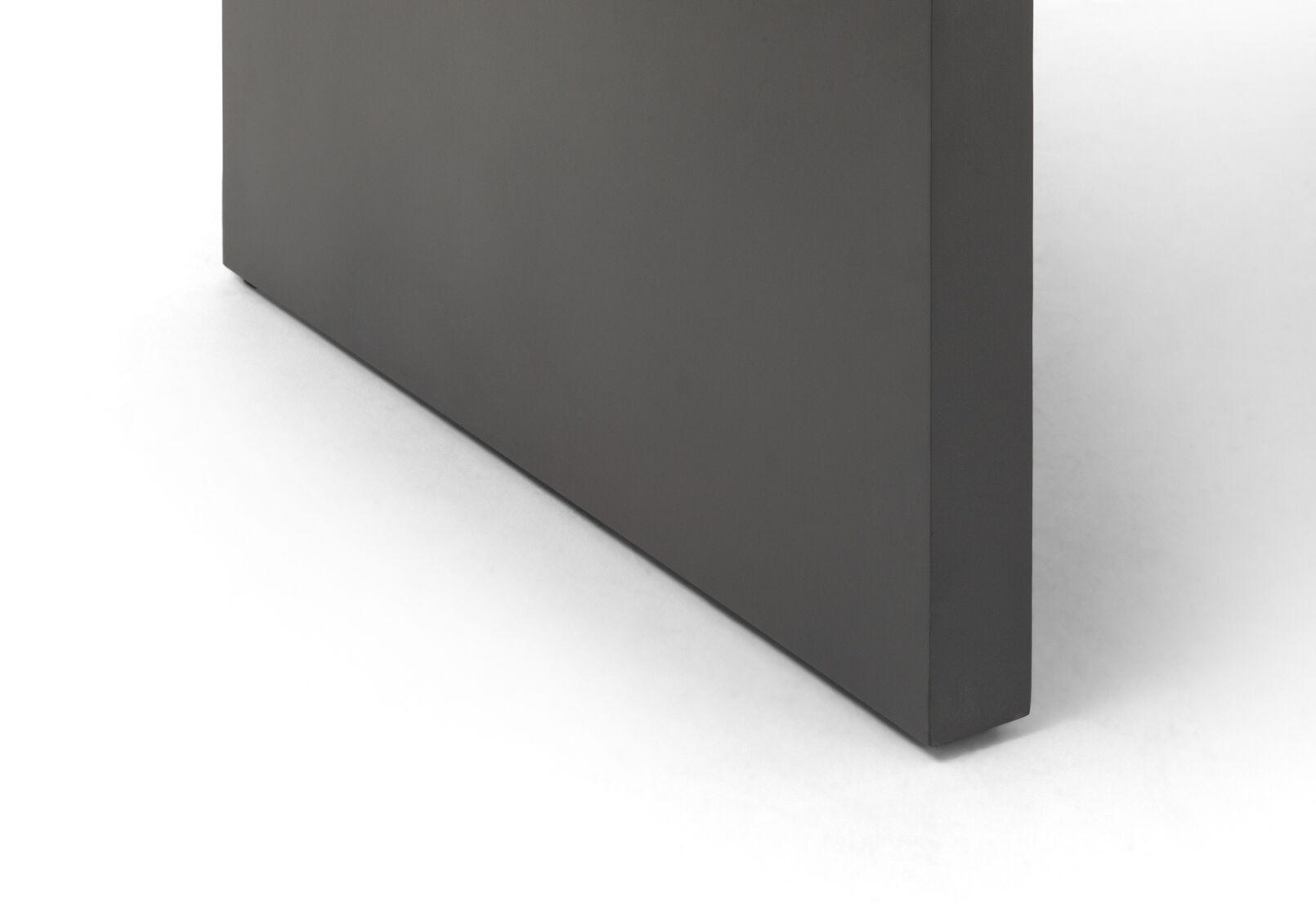 CONJOLA Outdoor Dining Table – image 8 of 10