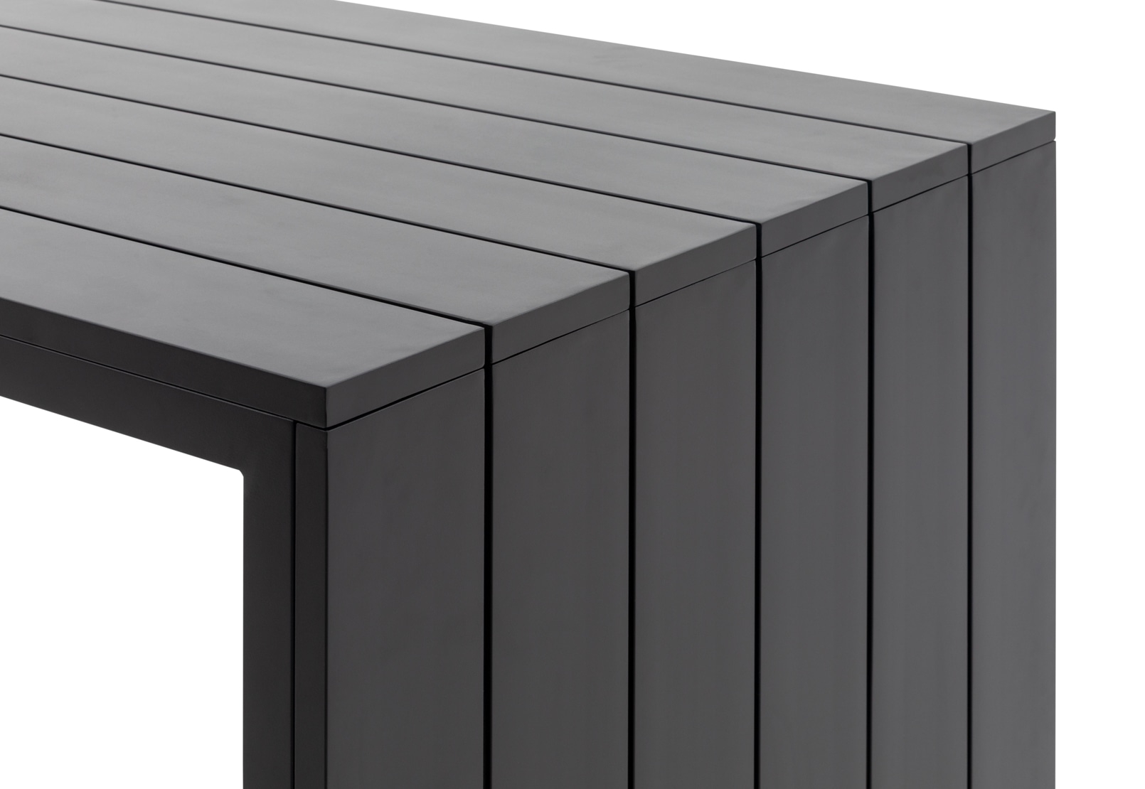 NAVITI Outdoor Bar Table – image 7 of 9