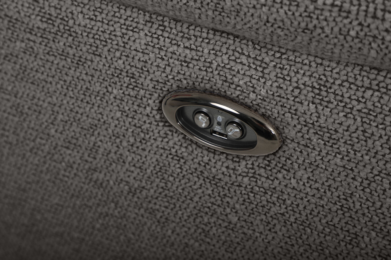 KINGSBRIDGE FABRIC Electric Recliner – image 8 of 9