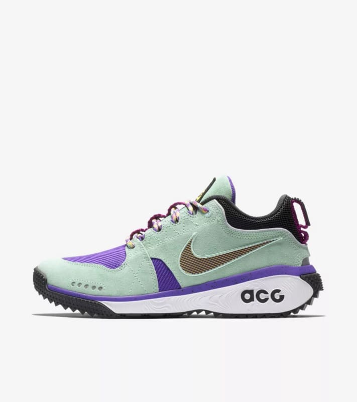 nike acg dog mountain