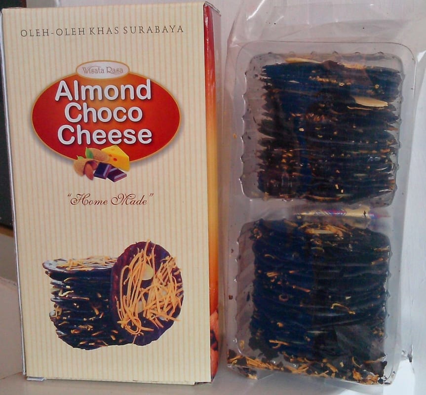 Wisata Rasa Almond Crispy Cheese Cookies Chocolate 250g