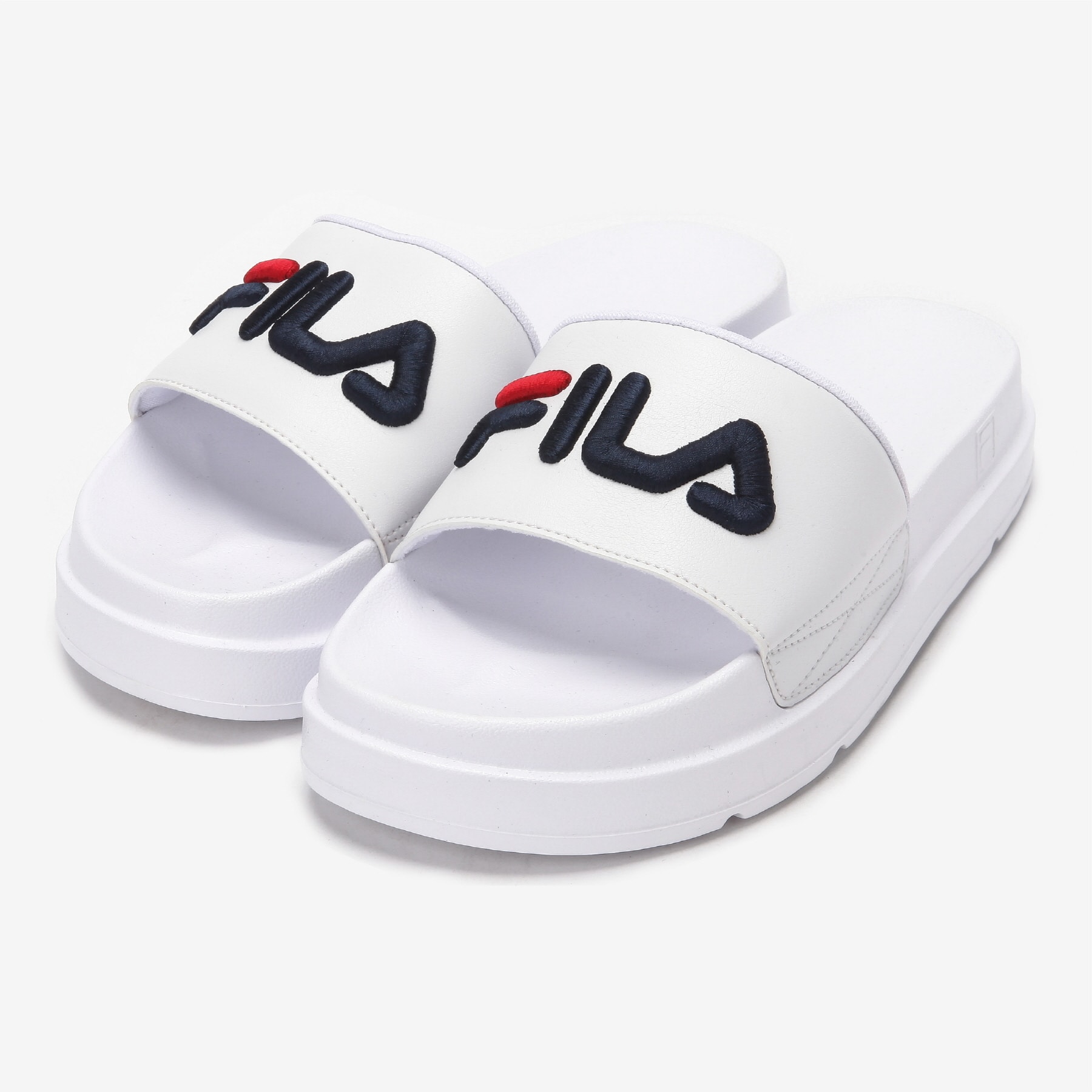 fila slippers white