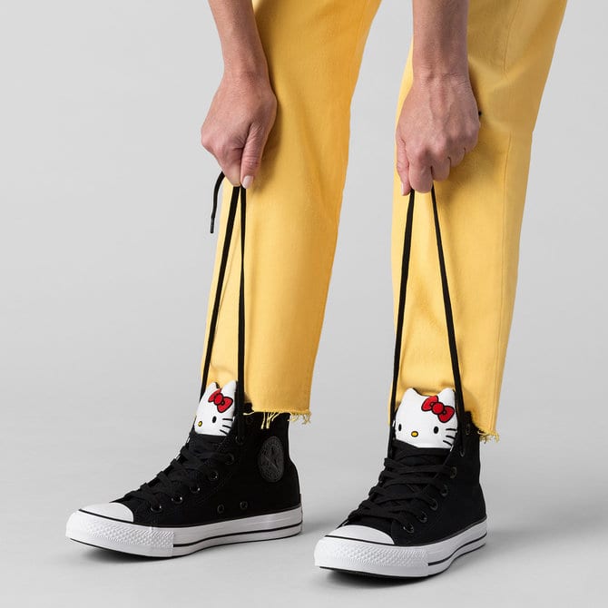 hello kitty converse fanny pack