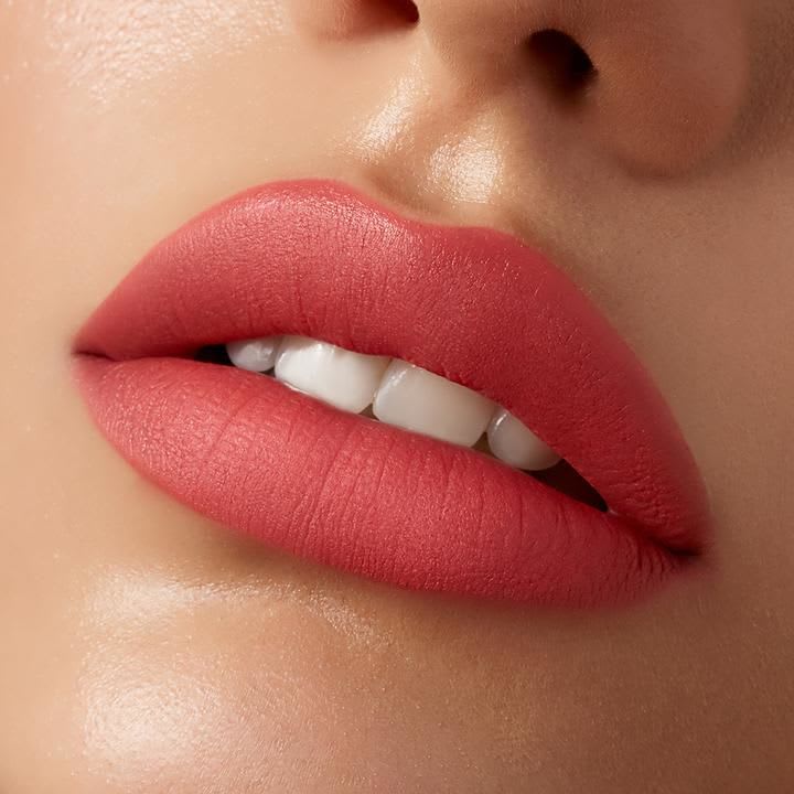 eye of horus lipstick