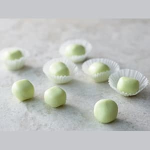 LeTAO Niaga Chocolat Blanc Frais Chocolate, 8 Pieces