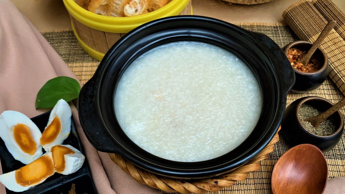 Cách nấu cháo nhanh nhừ và không bị trào