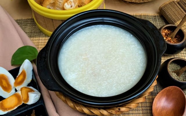 Cách nấu cháo nhanh nhừ và không bị trào
