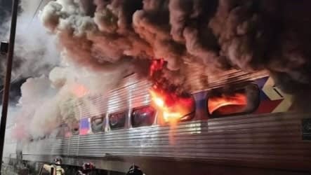 news headline of burning train in usa - screen capture by author