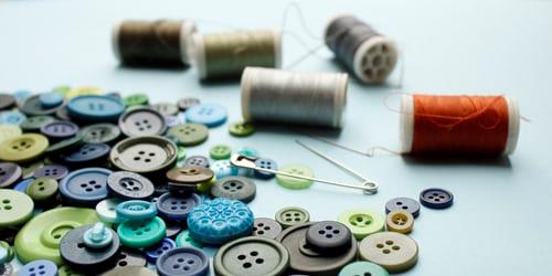 Scarlet Thread image from upsplash