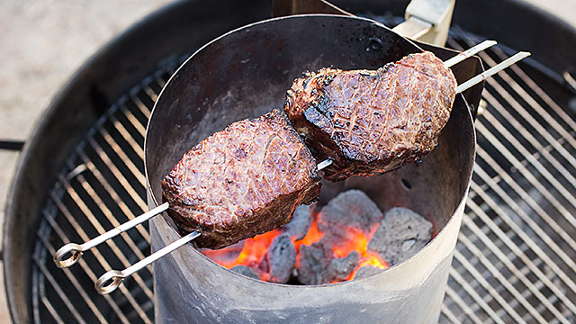 For a Better Steak, Cook Directly on Charcoal - The New York Times