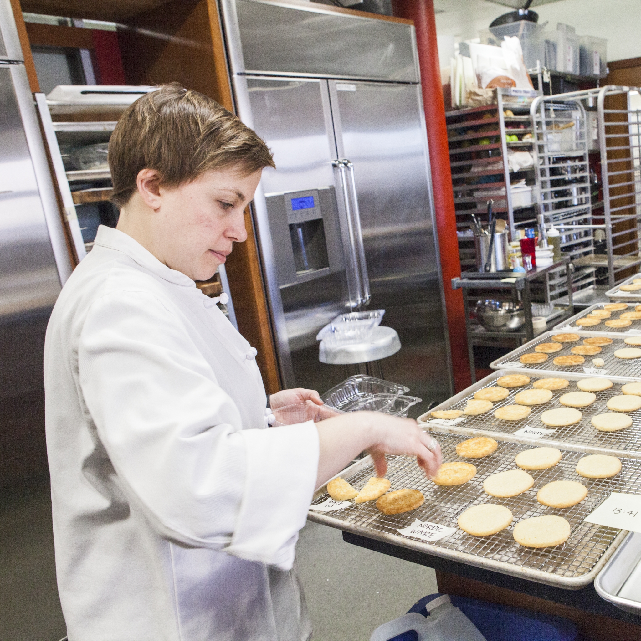 Best Baking Sheet and Wire Cooling Rack Combo