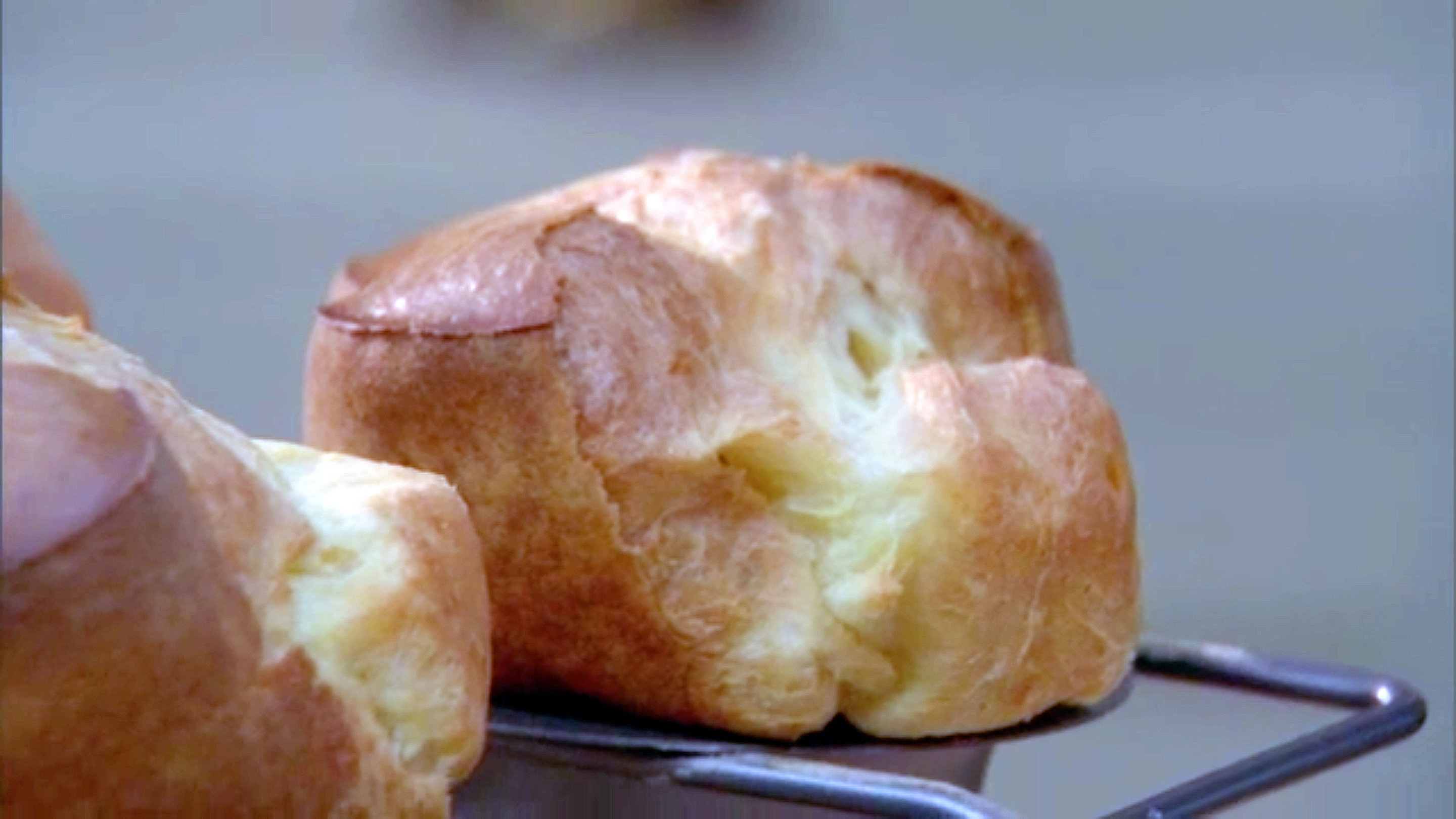 Perfect Popovers Recipe (+ tips and video) - Belly Full