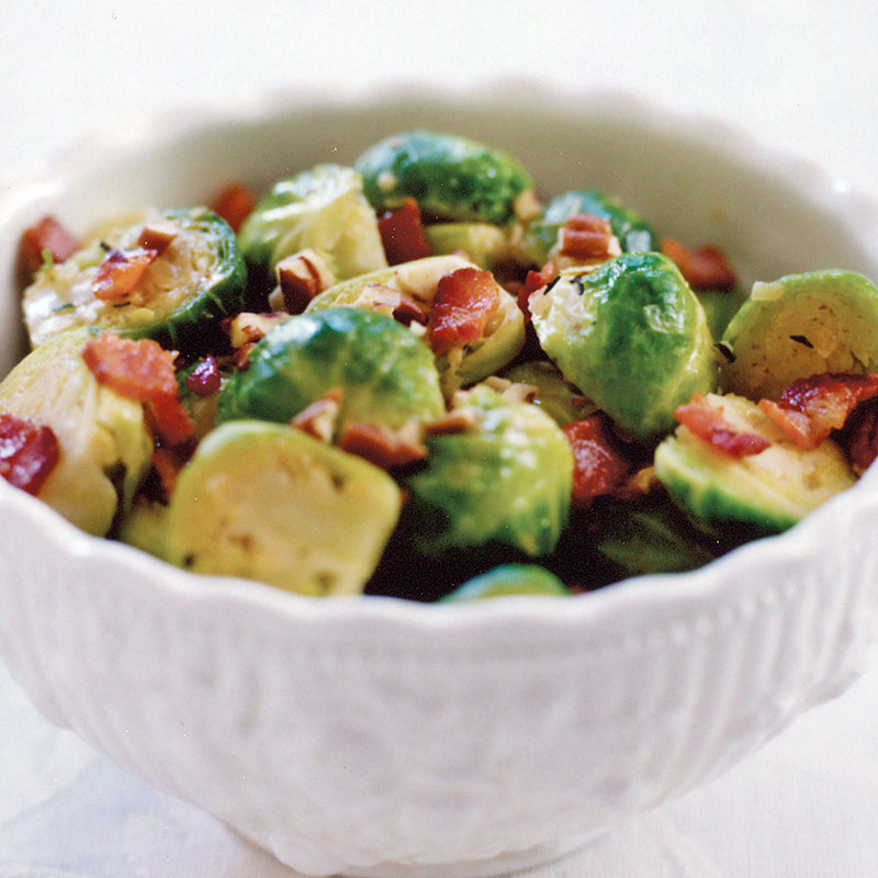 https://res.cloudinary.com/hksqkdlah/image/upload/4642_sfs-skillet-braised-brussels-sprouts-with-bacon-and-shallots-318121.jpg