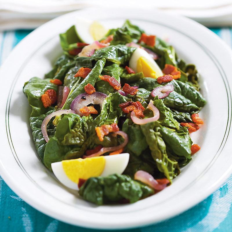 wilted spinach salad with warm bacon dressing